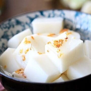 杏仁豆腐 almond tofu pudding