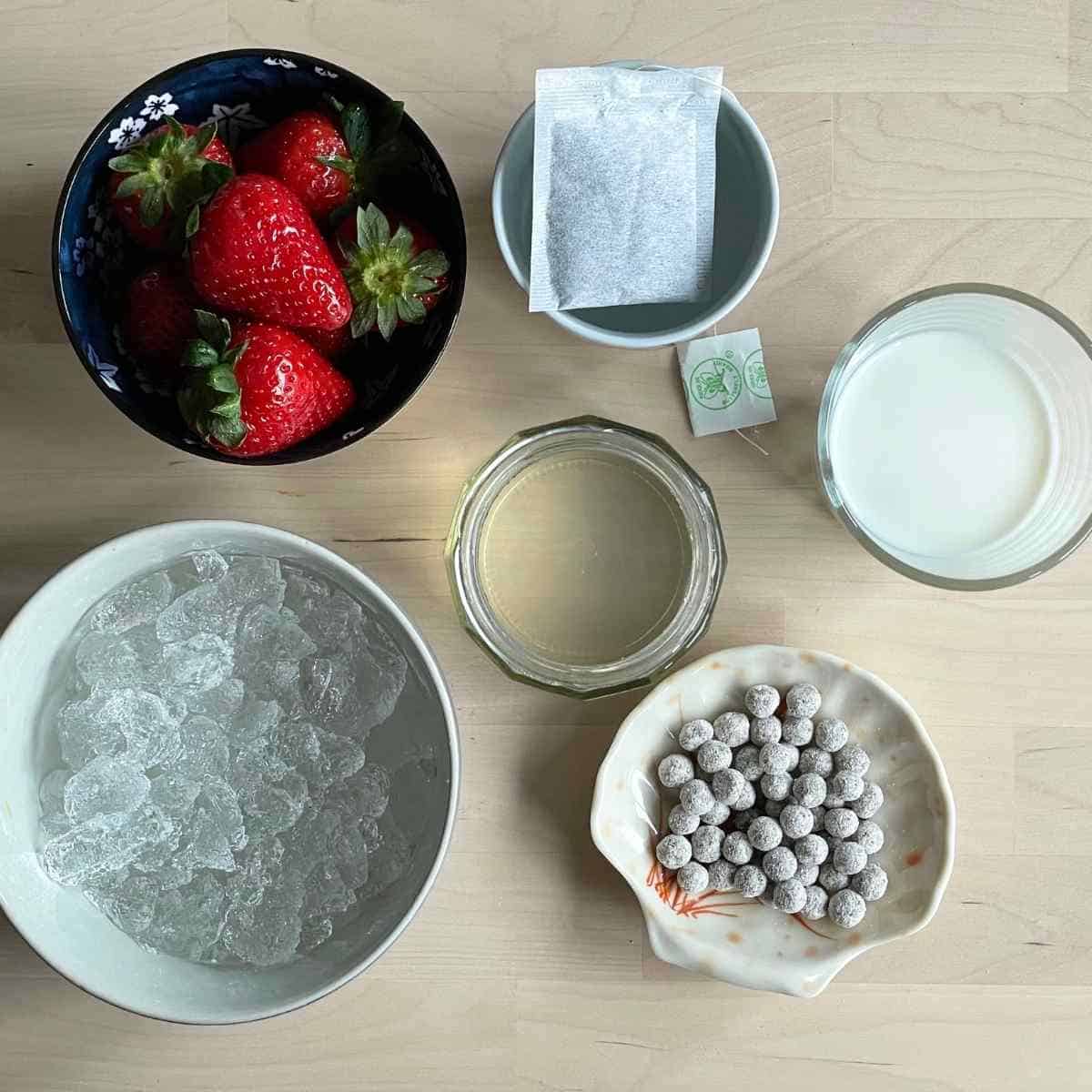 strawberry milk tea ingredients