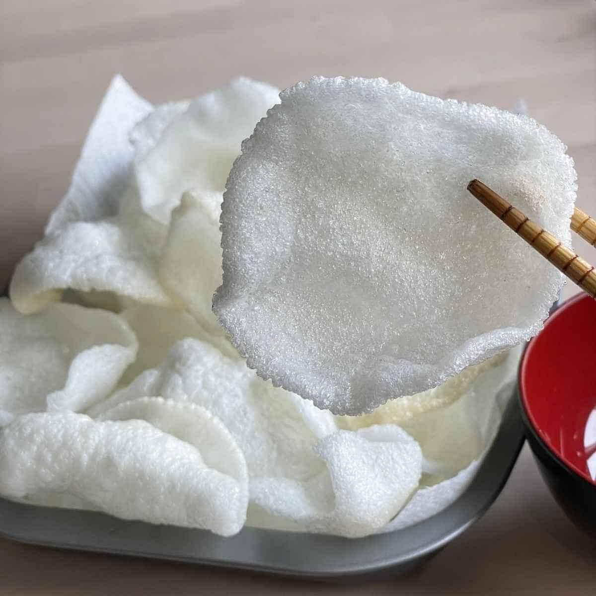 how to make prawn crackers at home