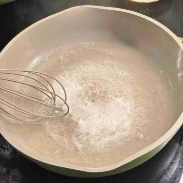 melt agar agar in pan with water