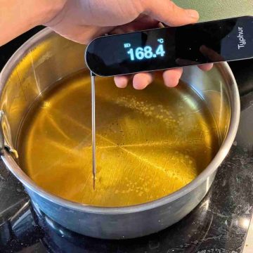 Frying temperature 165-175°C (330-350°F)