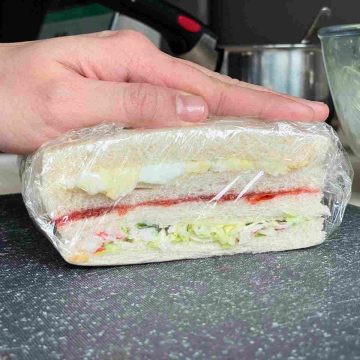 wrap inkigayo sandwich in cling film