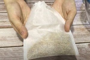 Pour the seeds into a mesh bag