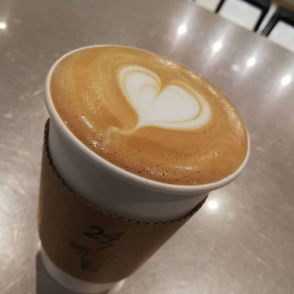 cafe latte from 24_7 coffee&roaster Yokohama