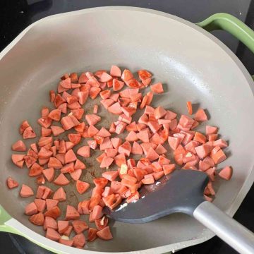 stir fry diced sausage meat