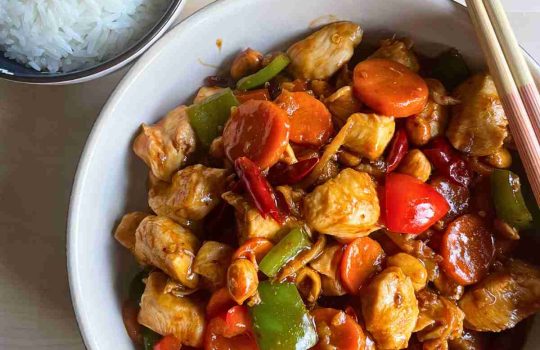 Easy Kung Pao Chicken Recipe (Sichuan Gong Bao Ji Ding)
