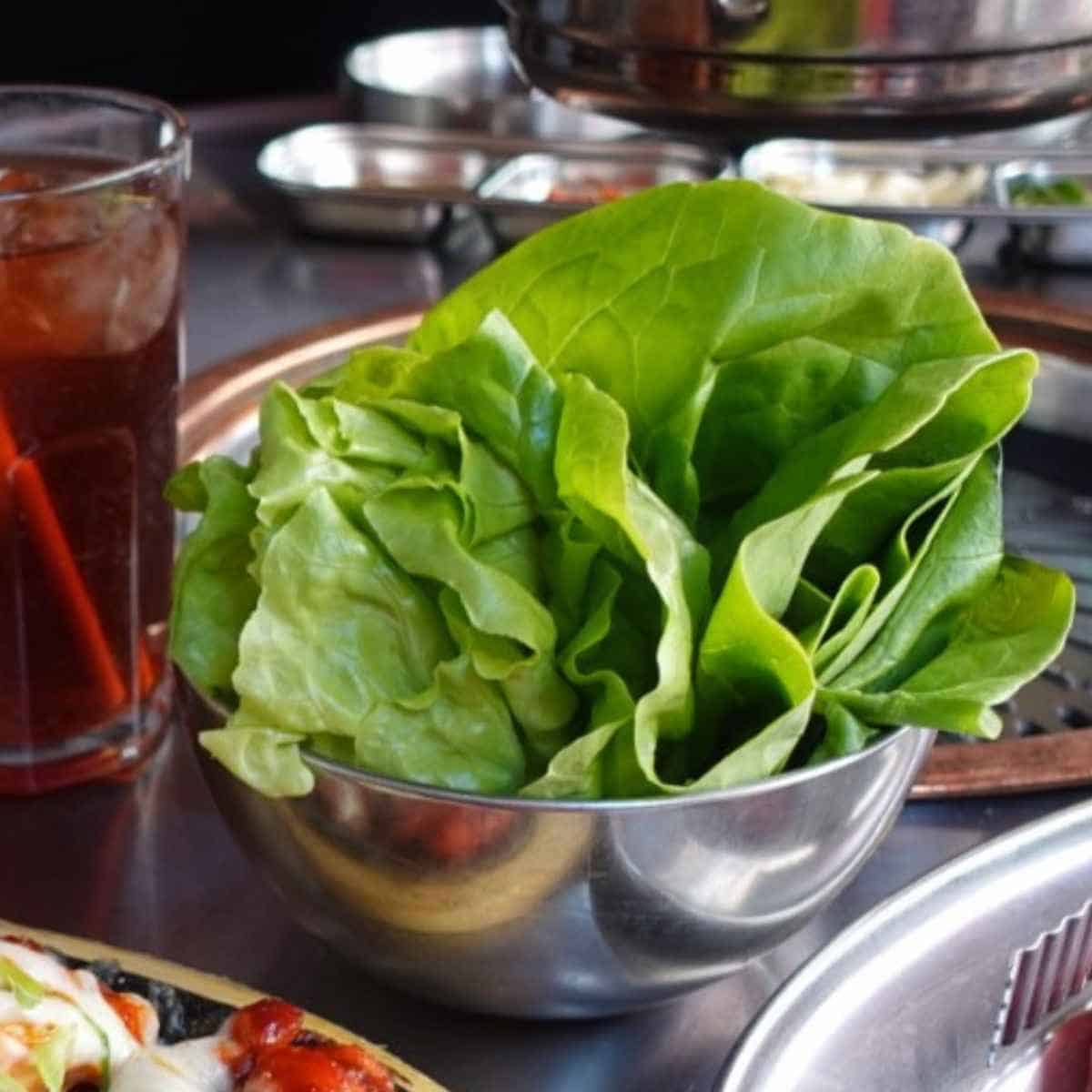 fresh lettuce to wrap korean bbq meat