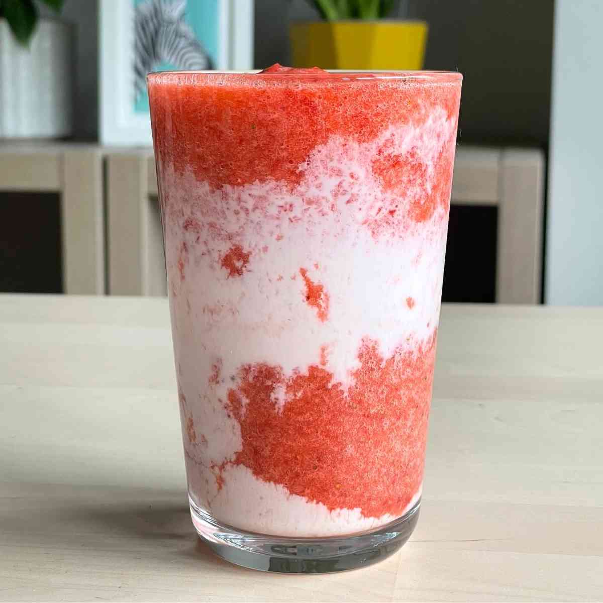 Korean strawberry milk recipe layers