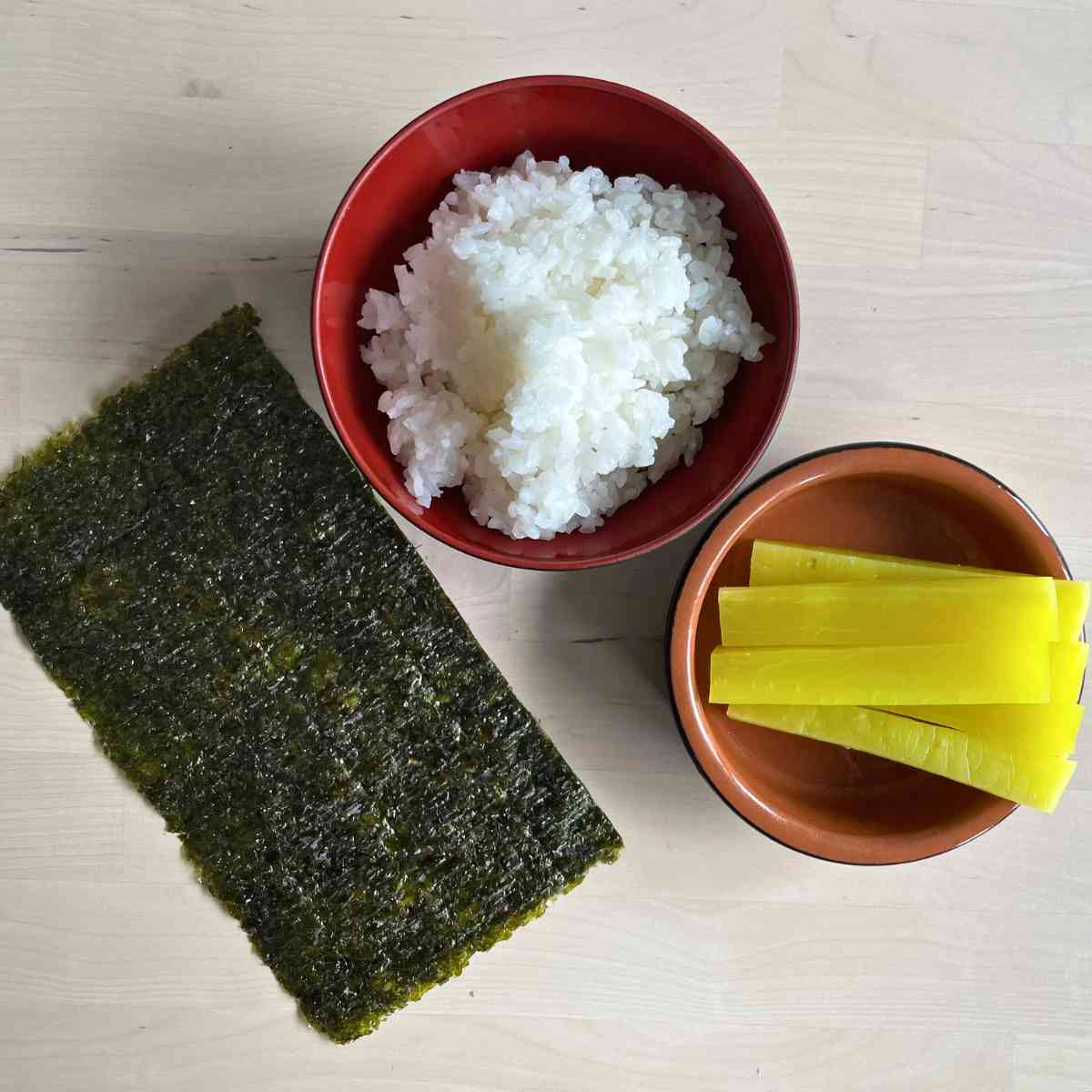 Oshinko roll ingredients