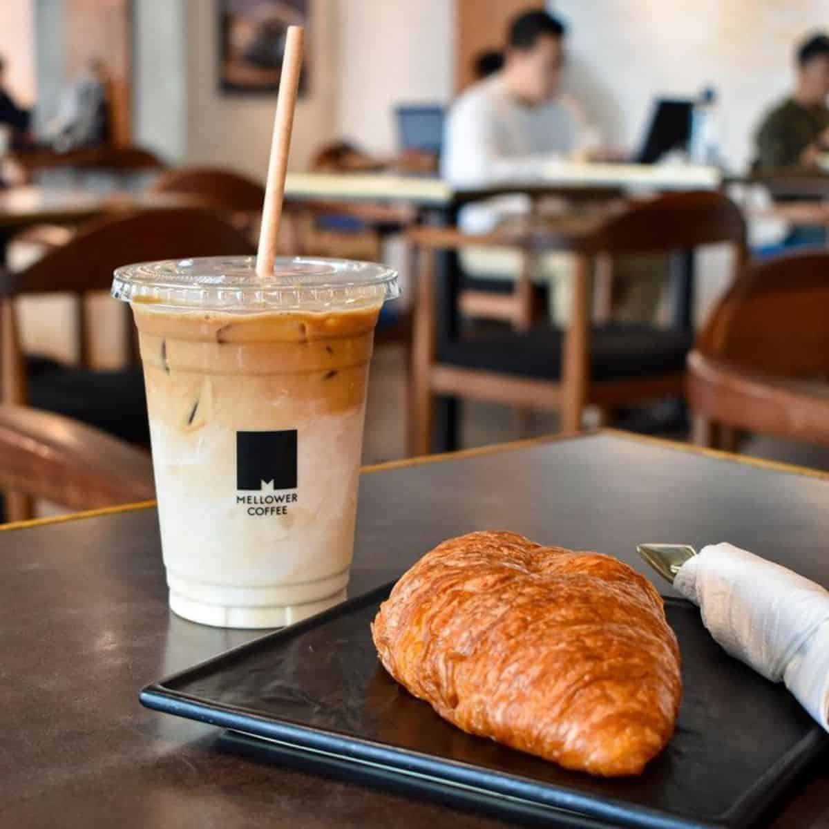 latte and croissant Mellower Coffee