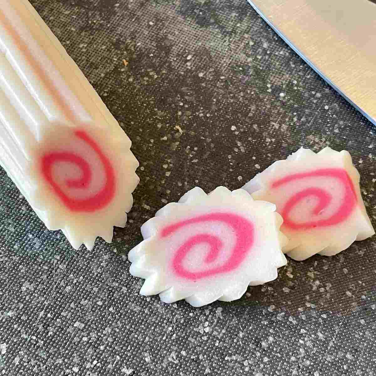 how to slice narutomaki