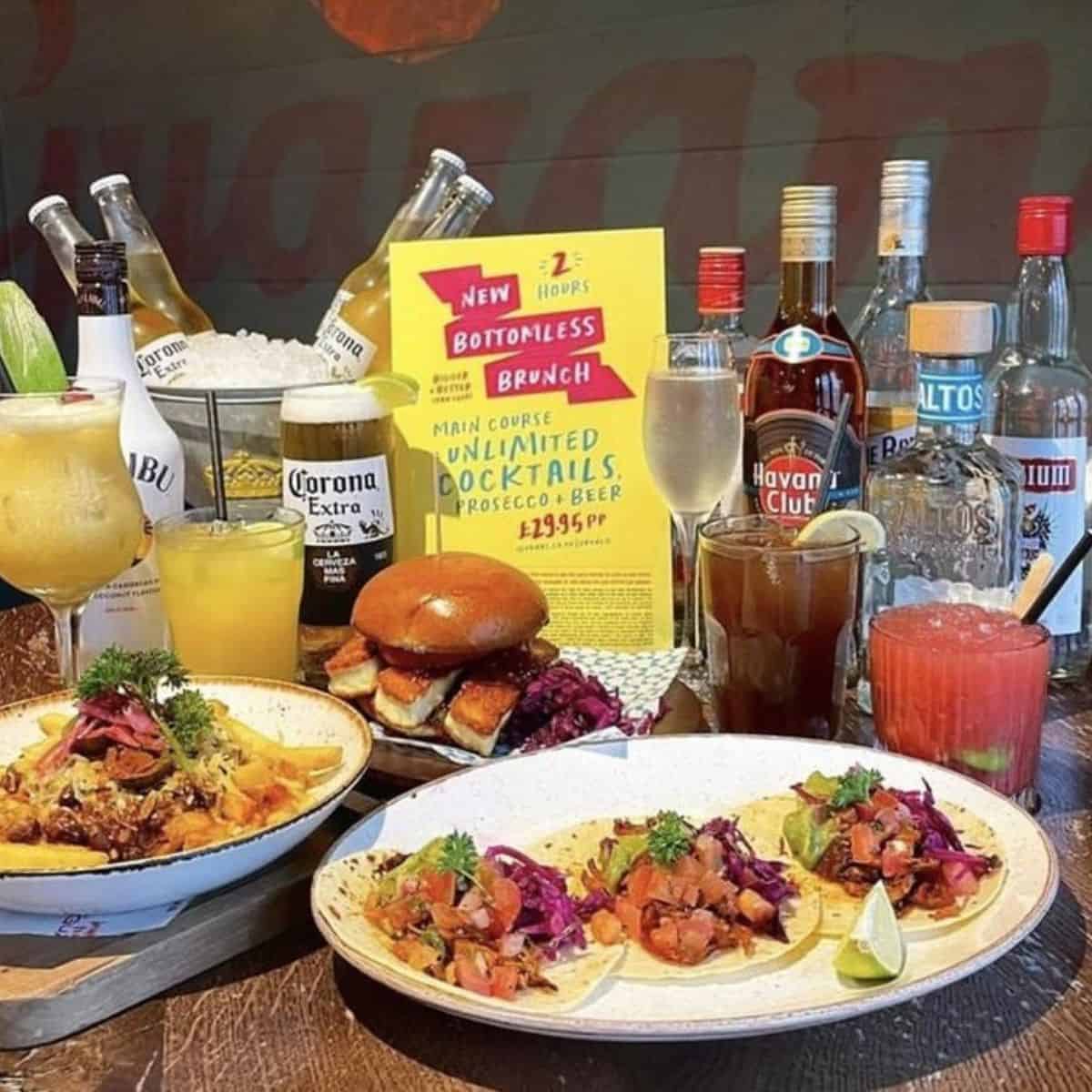 bottomless brunch and alcoholic drinks Las Iguanas