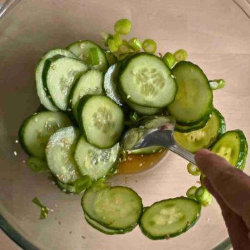 add sesame oil to korean cucumber salad