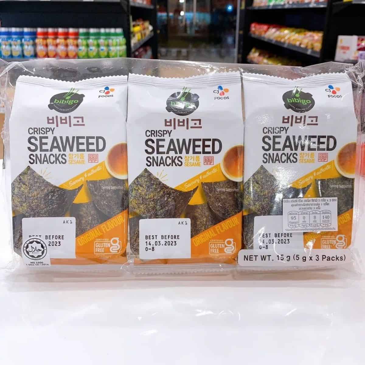 Crispy seaweed chips from CJ Bibigo inside a store