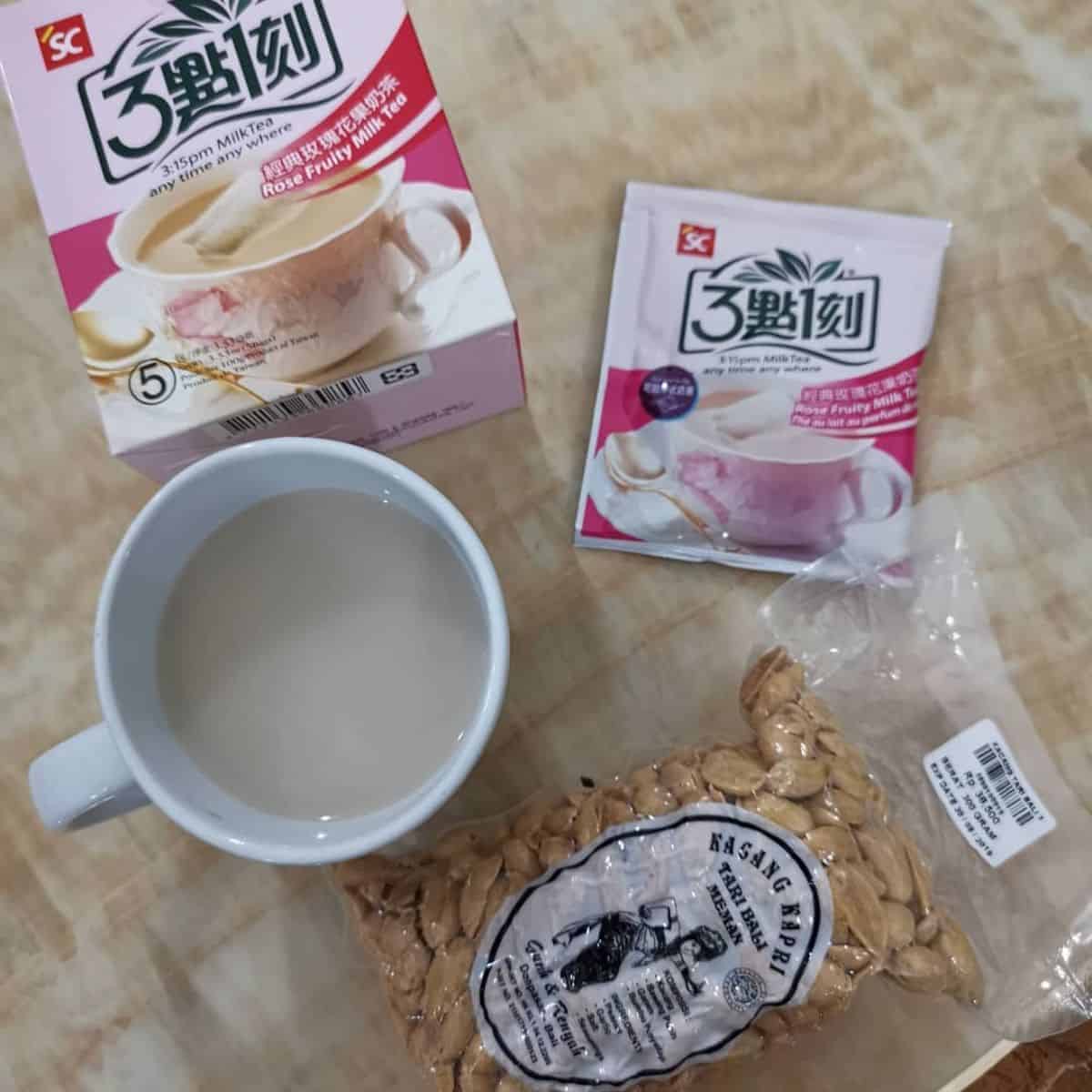 Delicious Rose fruity milk tea powder drink from 315